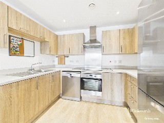 Oscar Wilde Road, Reading, Berkshire, RG1