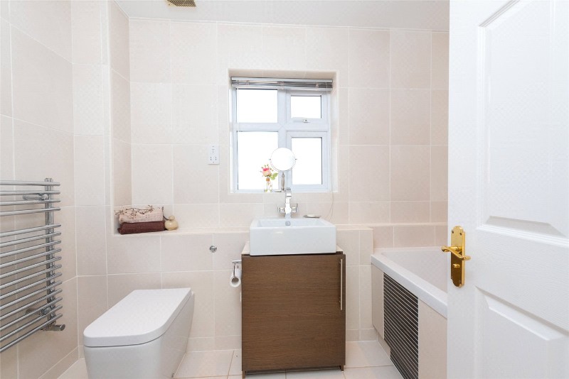 Gilbert Way, Finchampstead, Wokingham, Berkshire, RG40