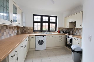 Hadleigh Road, Leigh-on-Sea, Essex, SS9