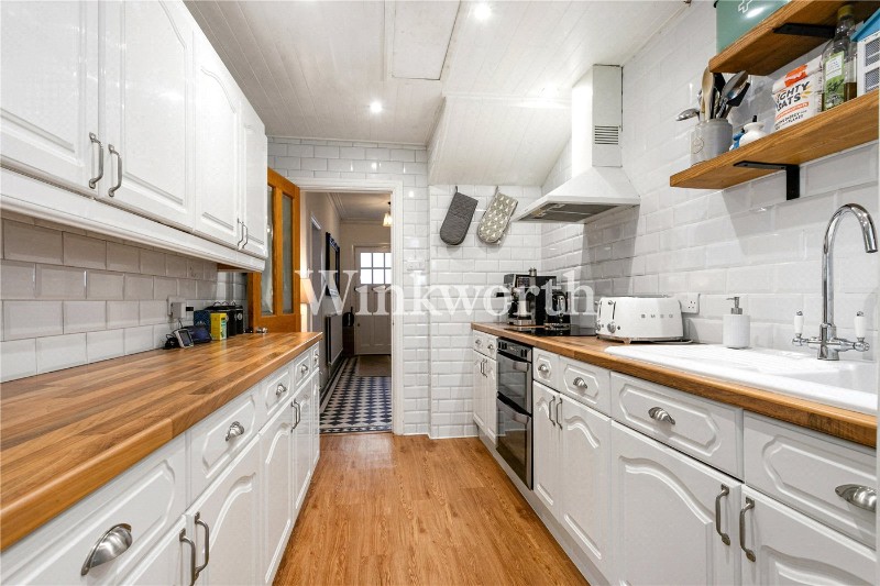 Connaught Gardens, London, N13