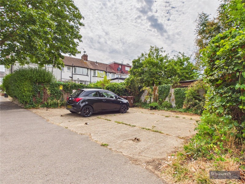 Roxeth Green Avenue, Harrow, HA2