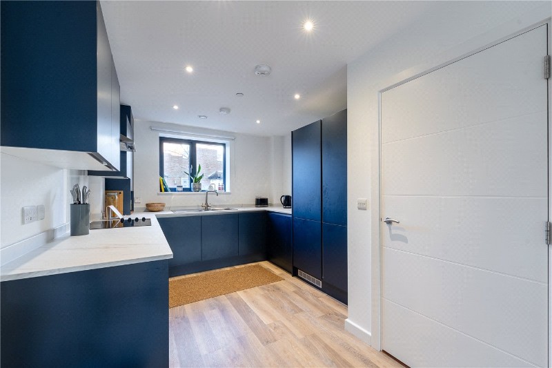 Beales Lane, Weybridge, Surrey, KT13