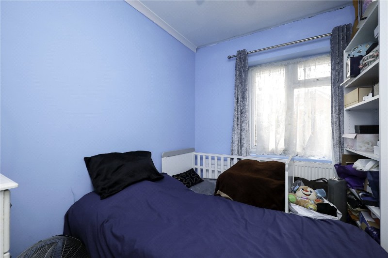 St. Dunstans Avenue, London, W3