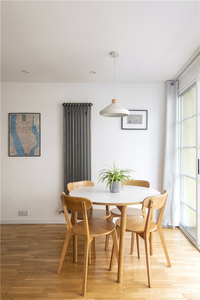Barrhill Road, London, SW2