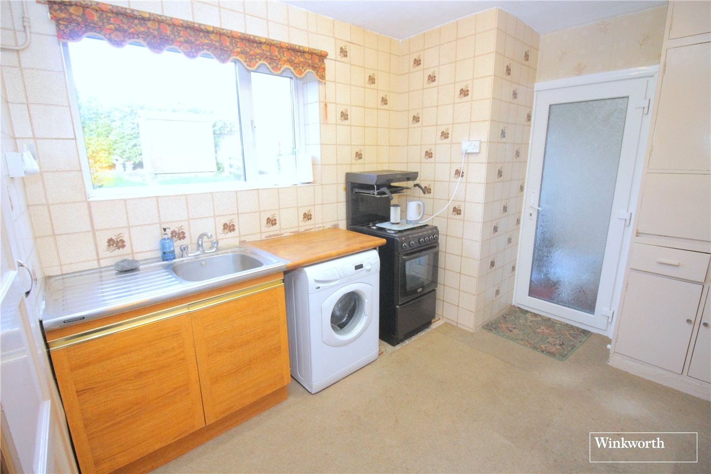 2 bedroom property for sale in Ashley Drive, Borehamwood, Hertfordshire