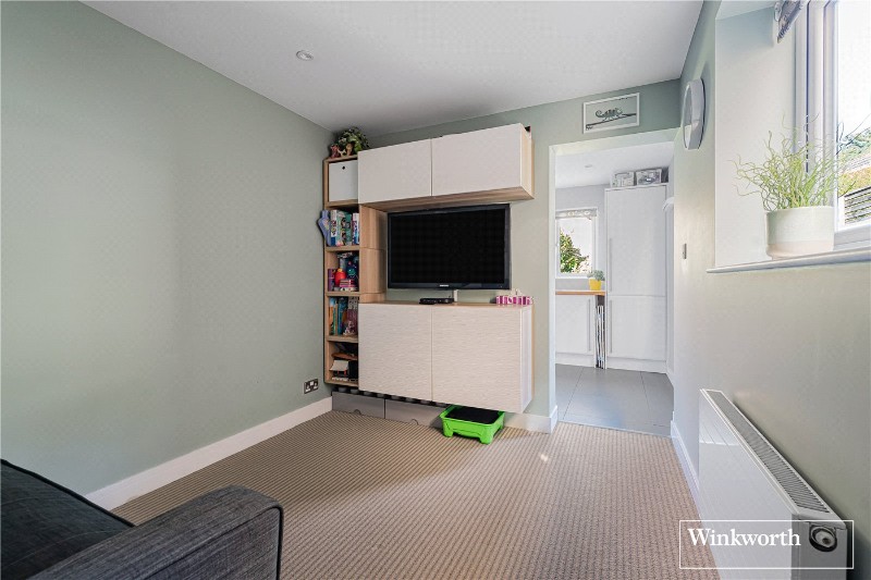 Heywood Drive, Bagshot, Surrey, GU19