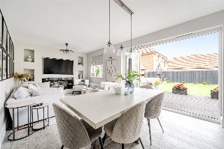 Austen Grove, Arborfield Green, Reading, Berkshire, RG2