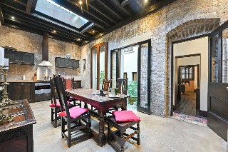 Great Russell Street, London, WC1B