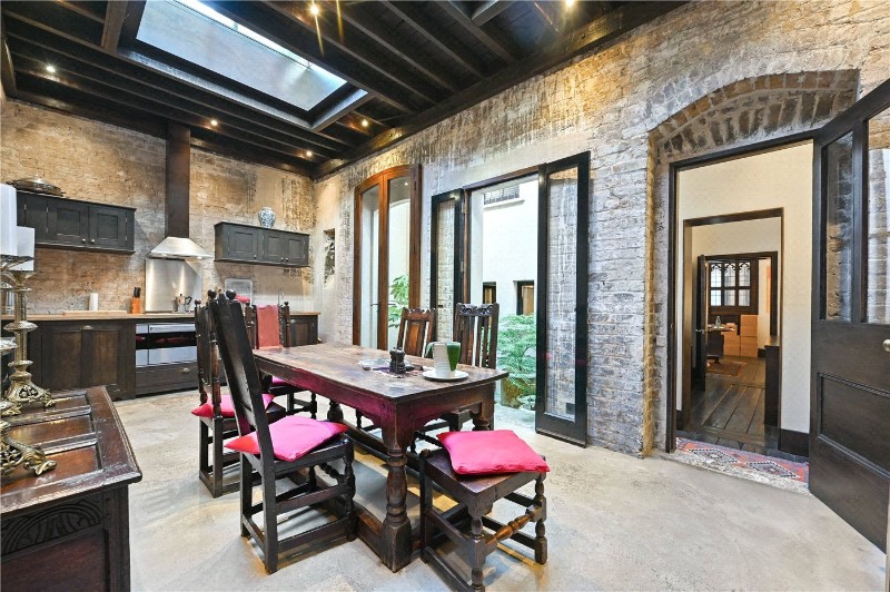 Great Russell Street, London, WC1B