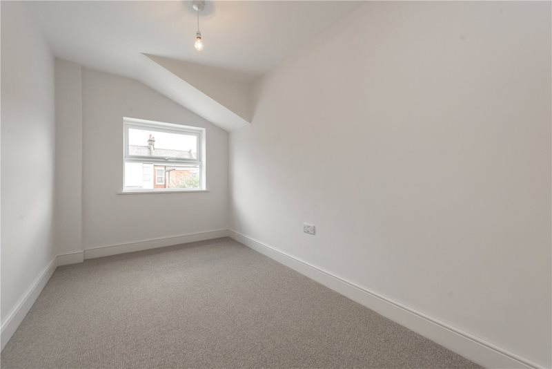 Rucklidge Avenue, London, NW10