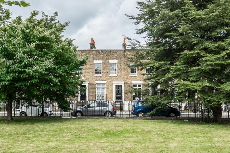 4 bedroom property for sale in Walcot Square, Kennington, SE11 (Ref