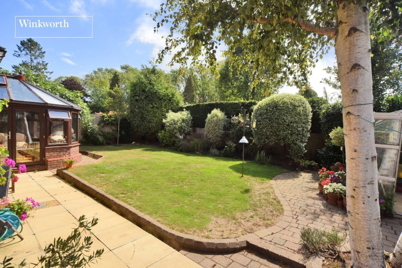 Warren Avenue, Cheam, Sutton, SM2