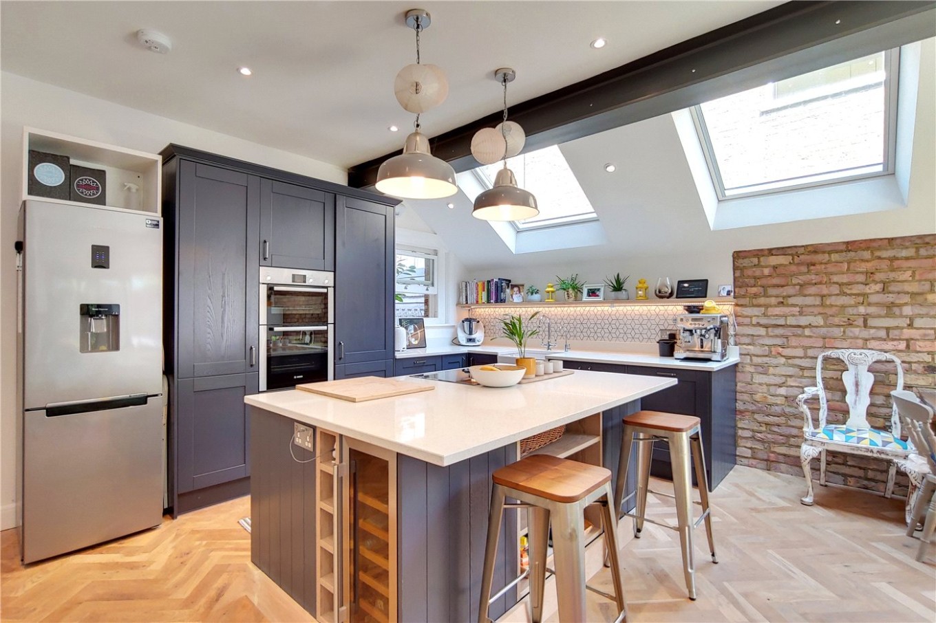 2 bedroom property for sale in Ormiston Grove, Shepherd's Bush, London