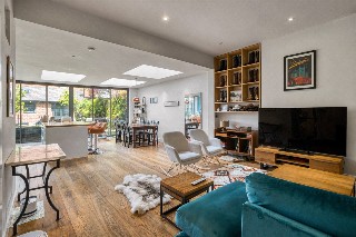 Cholmondeley Avenue, London, NW10