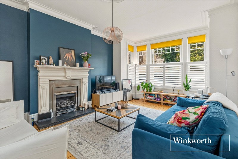 Nether Street, Finchley, London, N3