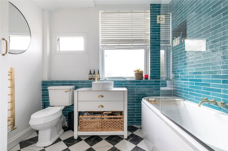 Woodbury Street, London, SW17