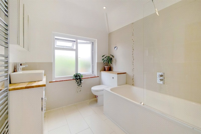 Tolworth Park Road, Surbiton, KT6