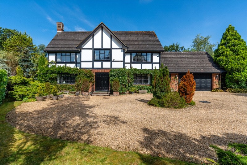 Holt Lane, Holt, Wimborne, Dorset, BH21