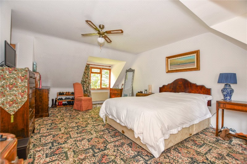 Hollybush Ride, Finchampstead, Wokingham, Berkshire, RG40