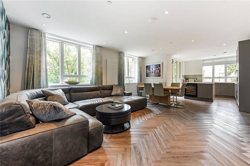 Fellowes Rise, Winchester, Hampshire, SO22