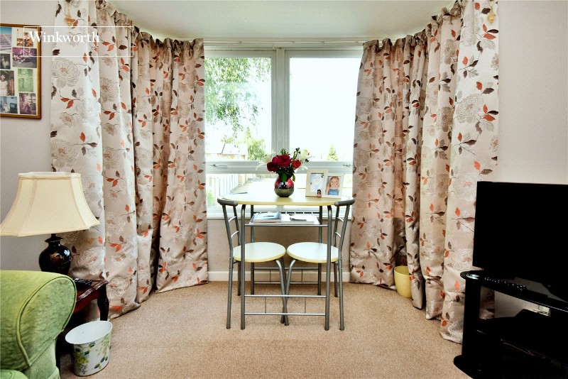 Handside Close, Worcester Park, KT4