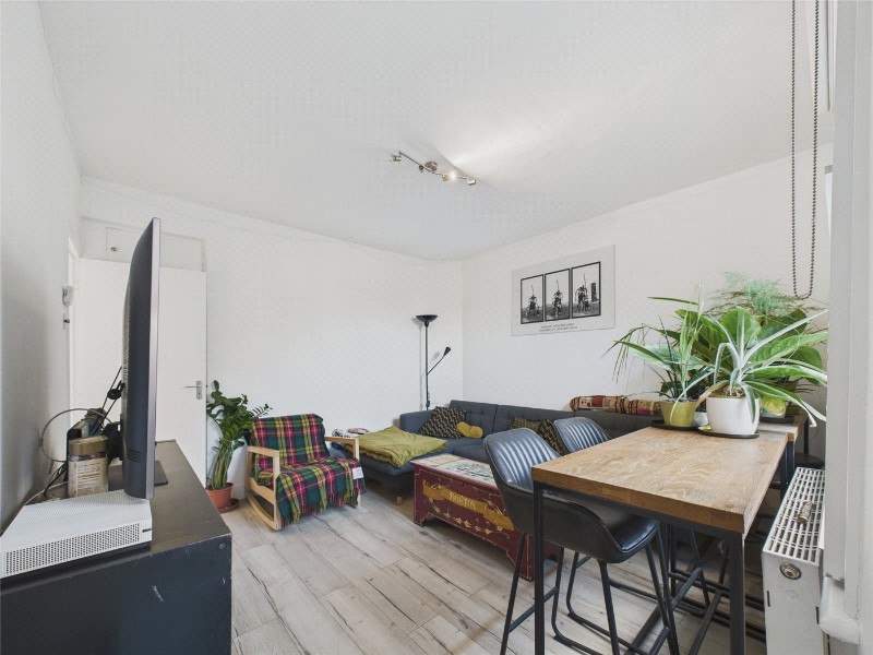 Batoum Gardens, London, W6