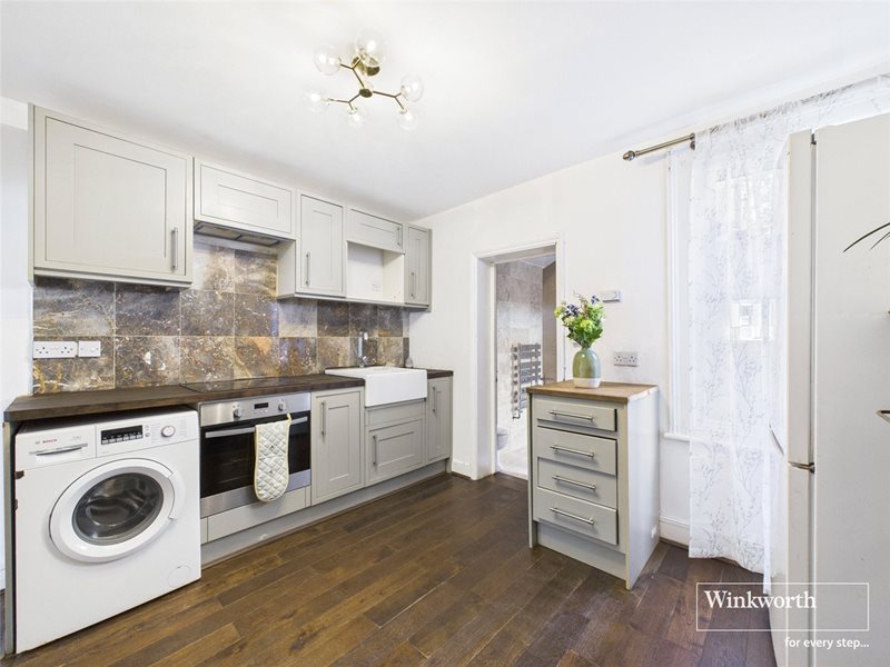 Colindale Avenue, Colindale, NW9