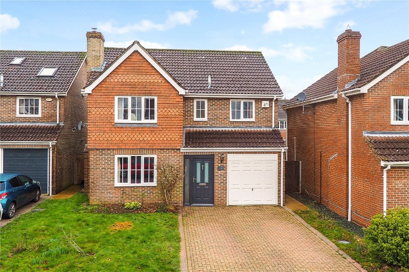 Lower Mead, Petersfield, Hampshire, GU31