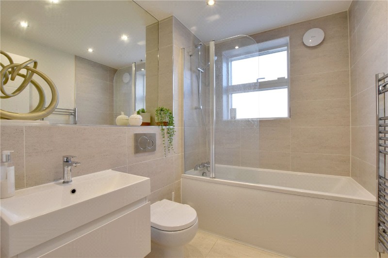 Herron Walk, Hither Green, London, SE13