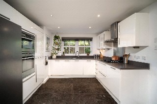 British Grove, London, W4