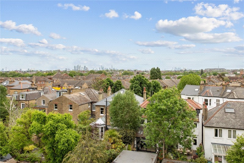 Trinity Road, London, SW17