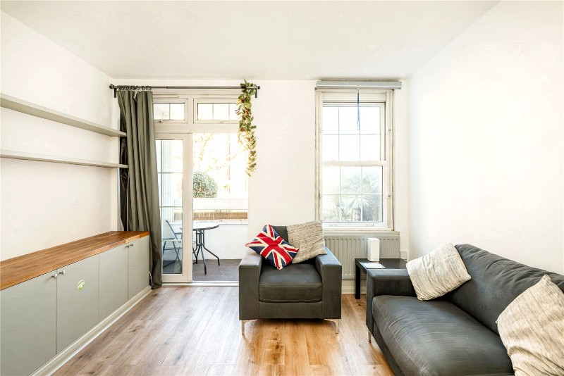 Southern Row, London, W10