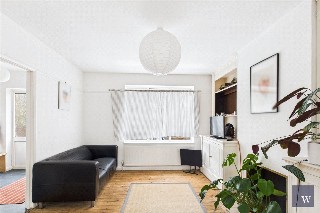 Amesbury Avenue, London, SW2