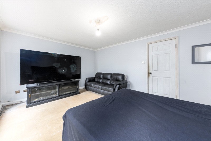 Holm Oak Close, London, SW15