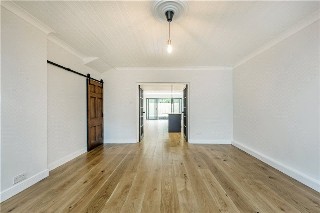 Castelnau, Barnes, London, SW13