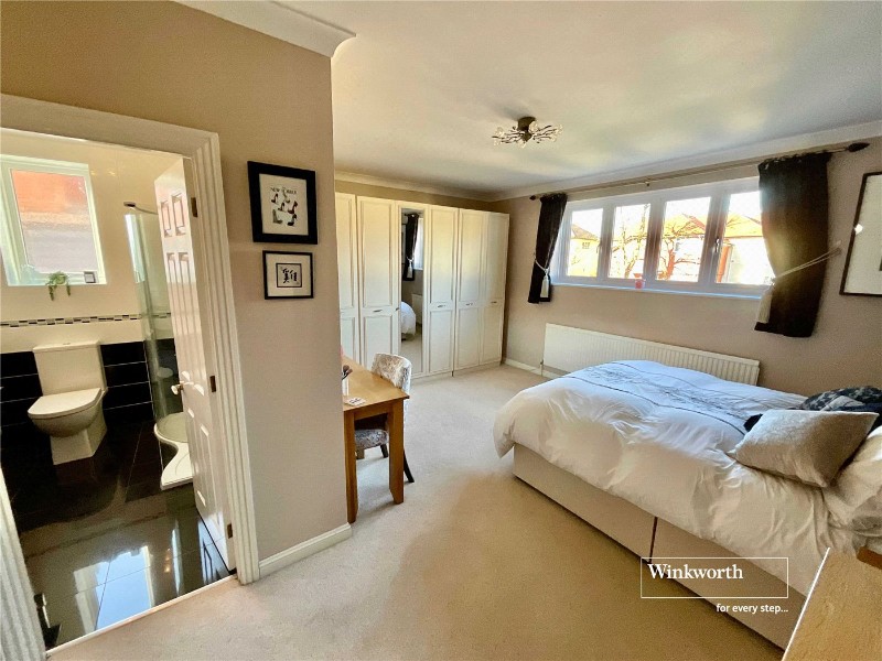 Stuart Road, Highcliffe, Dorset, BH23