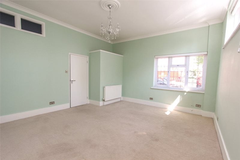 Glendale Gardens, Leigh-on-Sea, Essex, SS9