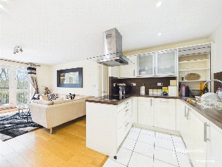 Luscinia View, Napier Road, Reading, Berkshire, RG1