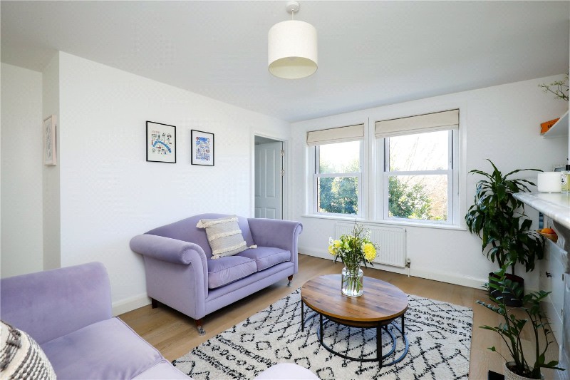 Grange Park, London, W5