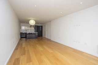 L&#39;Ecole Building, 30-36 Hornsey Road, London, N7