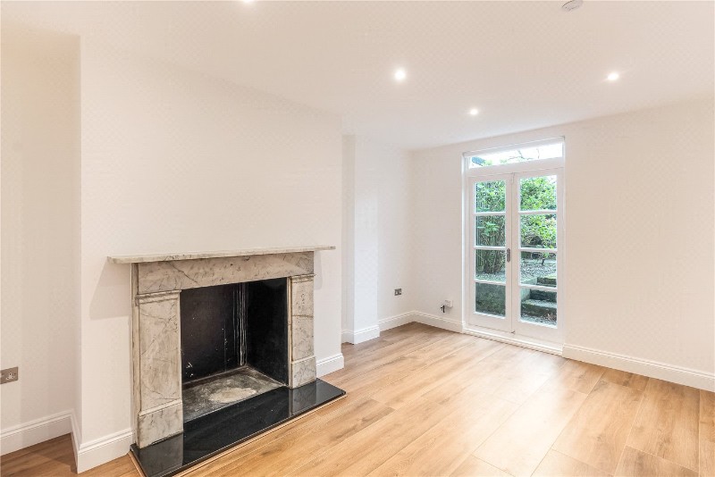 East Dulwich Road, London, SE22