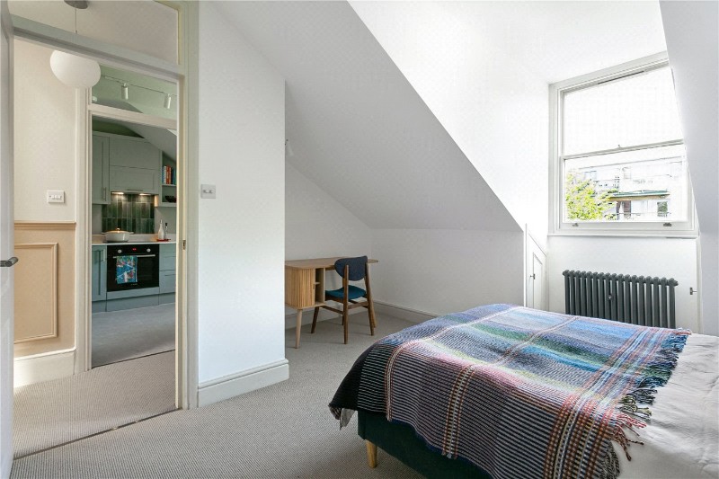 Queens Drive, London, N4