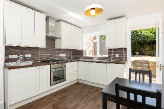Putney Bridge Road, London, SW15