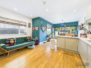 Tolworth Park Road, Surbiton, United Kingdom, KT6
