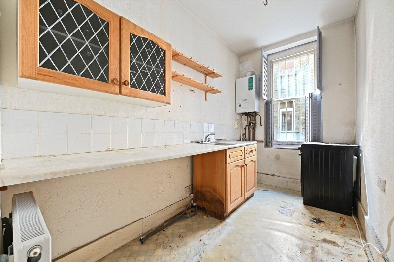 Digby Mansions, Hammersmith Bridge Road, London, W6