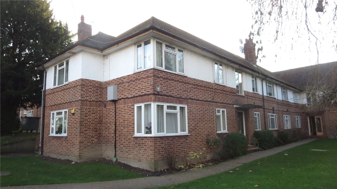 2 bedroom property to rent in Haydon Court, Haydon Close, Kingsbury