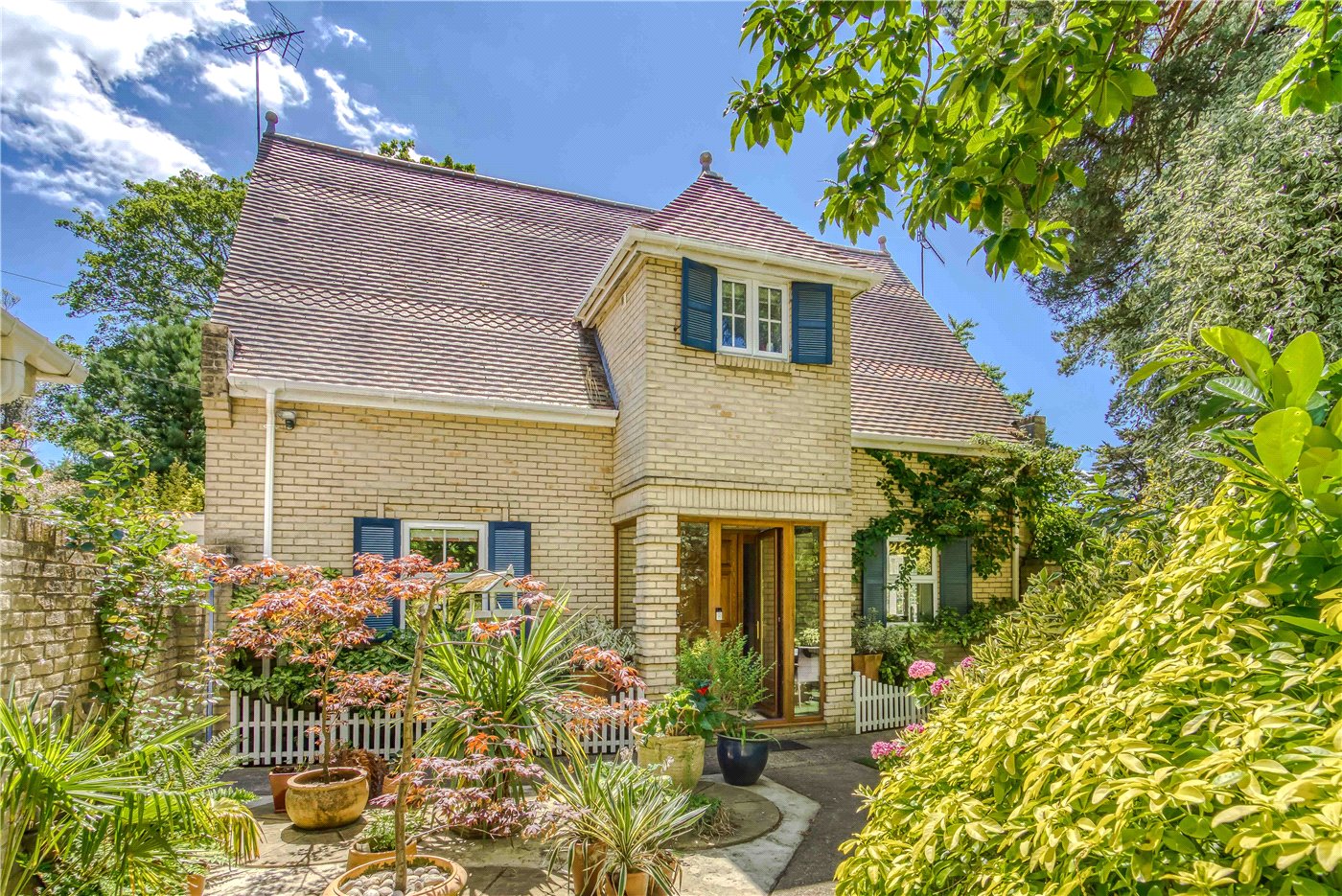 Munster Road, Poole, Dorset, BH14