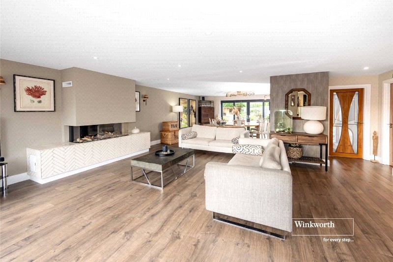 Hynesbury Road, Friars Cliff, Christchurch, BH23