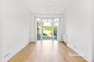Woodlands Avenue, Finchley, London, N3