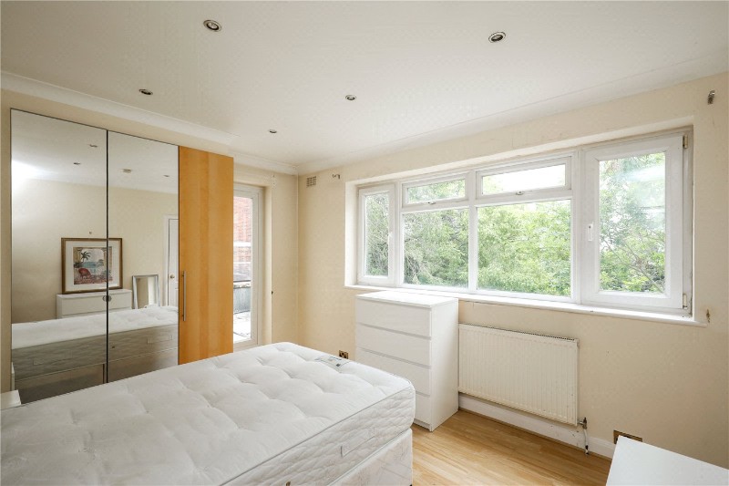 Chatsworth Road, London, W5